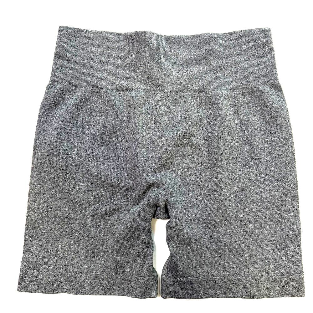 OQQ Women's Ribbed Seamless Gray & Green Yoga Shorts - Size M - Set of 2